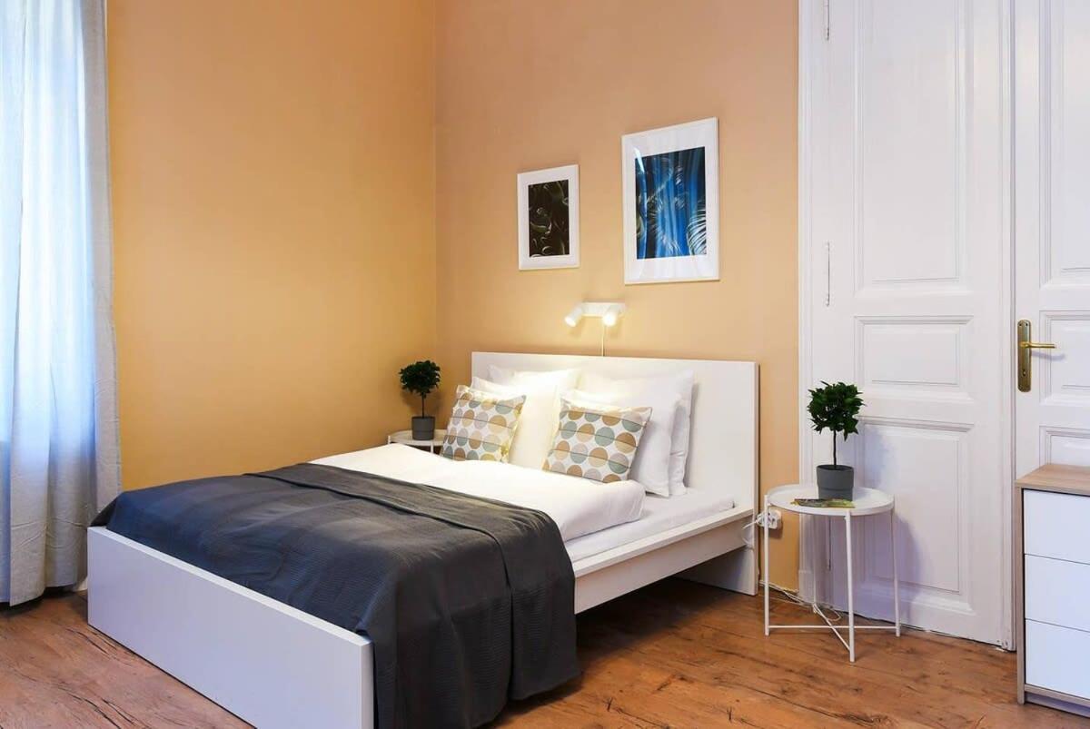 Very Central Very Spacious New Home Budapest Exterior photo
